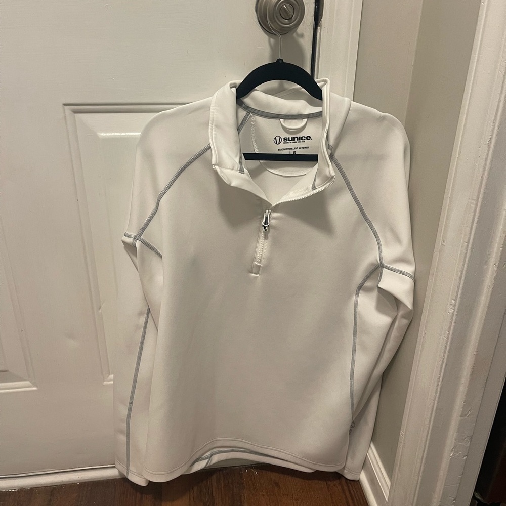 Golf pullover quarter zip